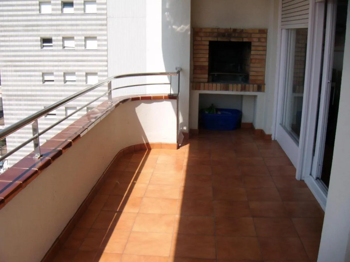 Apartamento A 50M De La Playa Con Wi-Fi Y Terraza, 2 Dormitorios, 6 Pers. - Es-204-26 Roses Apartmán